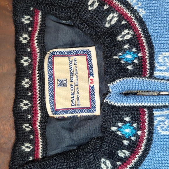 Dale of Norway full zip cardigan - Picture 2 of 8